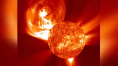 Solar storm.jpg