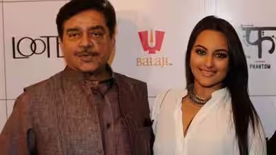 Sonakshi shatrughan.jpg