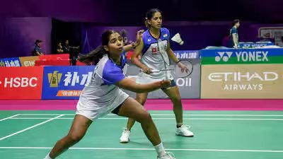 Tressa jolly and gayatri gopichand pullela.jpg