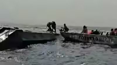 Zimbabwe ferry capsizes.jpg