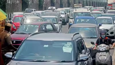 Indias passenger vehicle market tilts towards cleaner fuels alternatives cross petrol report.jpg