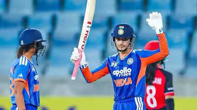 Smriti mandhana.jpg